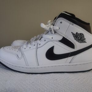 Jordan 1 size 12